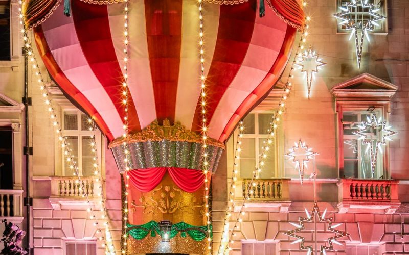 Annabel_s+x+The+Caring+Family+Foundation+Holiday+Facade+2023_4